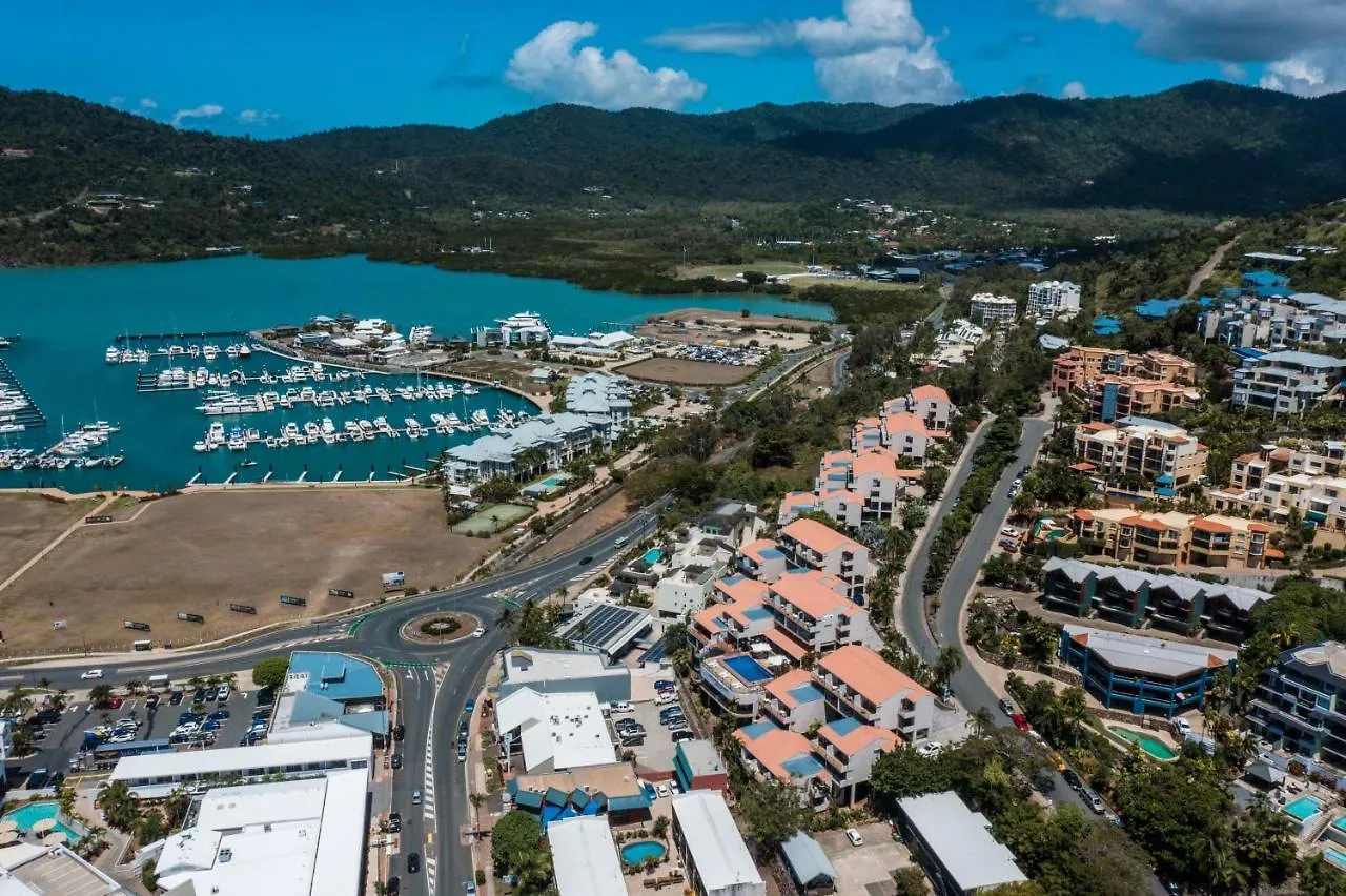 Ocean Views At Whitsunday Terraces Resort Airlie Beach 3*,