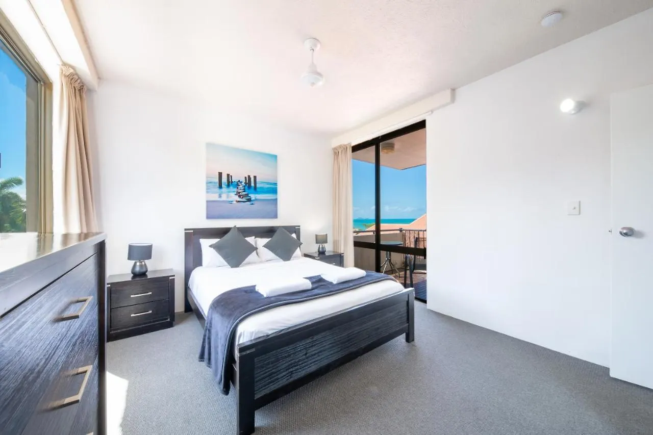 *** Aparthotel Ocean Views At Whitsunday Terraces Resort Airlie Beach Australia