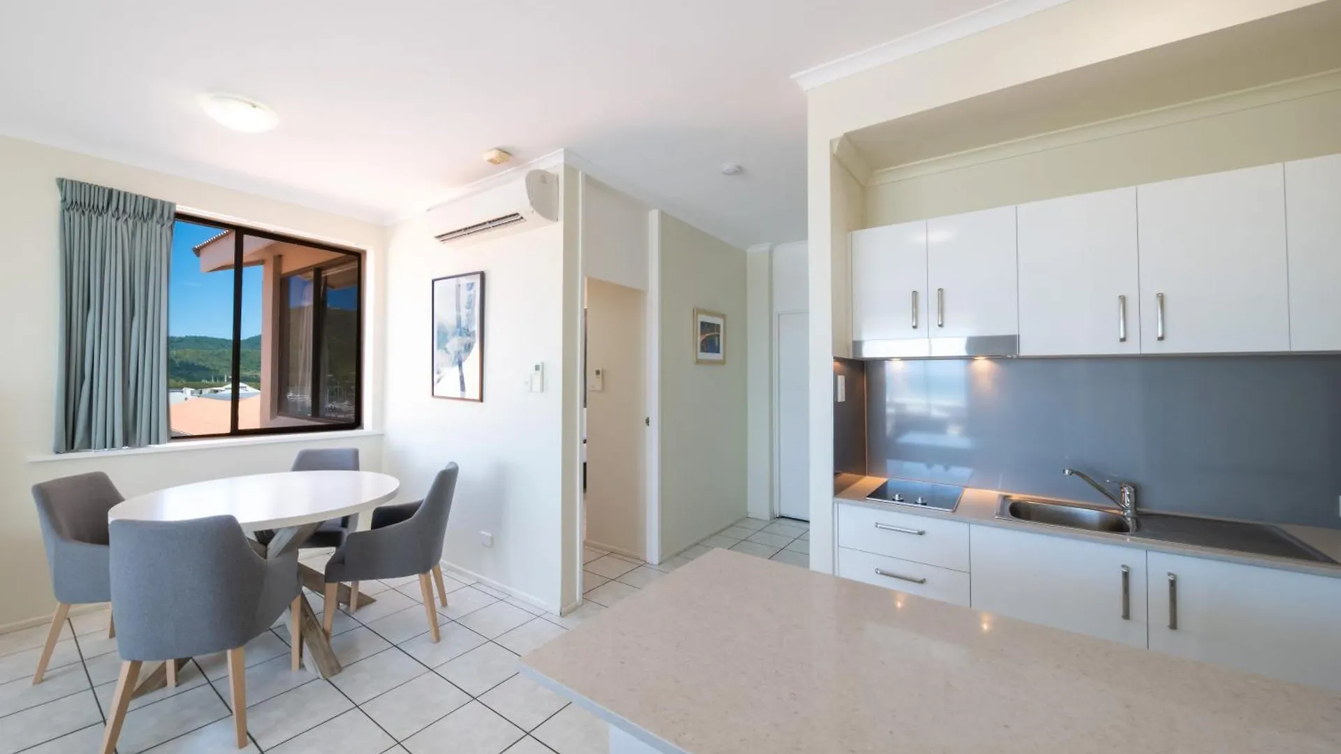 Ocean Views At Whitsunday Terraces Resort Airlie Beach 3*,